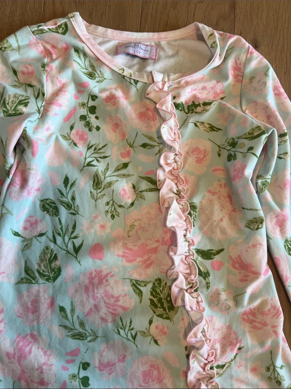 Sweet Honey Size 10. Girls layette